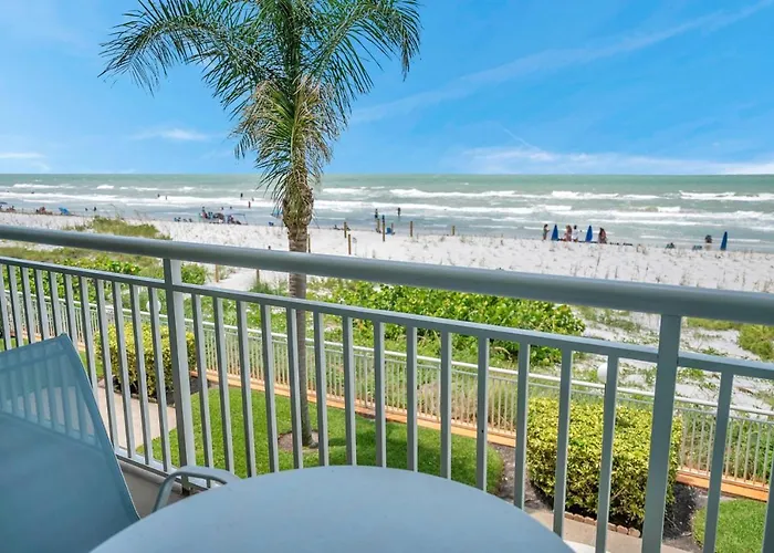 Incredible Gulf Views In Updated 1 Bedroom * Clearwater Beach